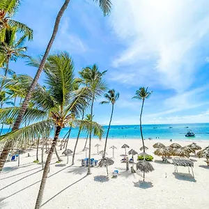 https://beach-villas-los-corales-wifi-bbq-beach-club.comcaribbean.com