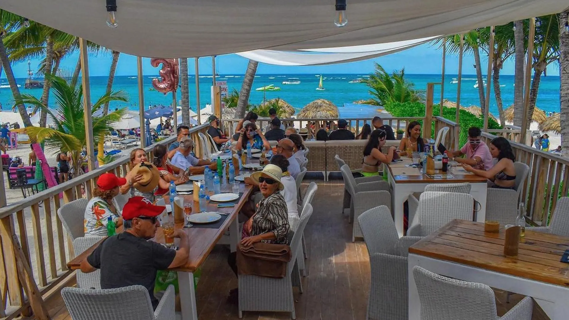 Los Corales Villas And Suites - Beach Club, Spa, Restaurants プンタ・カナ