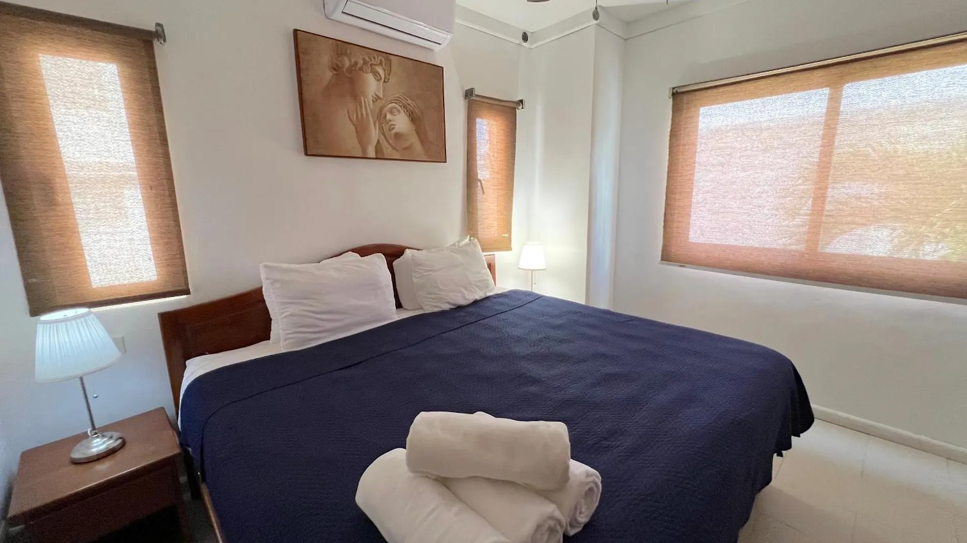 Los Corales Villas And Suites - Beach Club, Spa, Restaurants プンタ・カナ